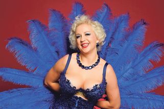 Burleska Zorya Blue: Dodávám ženám sebevědomí - Novinky